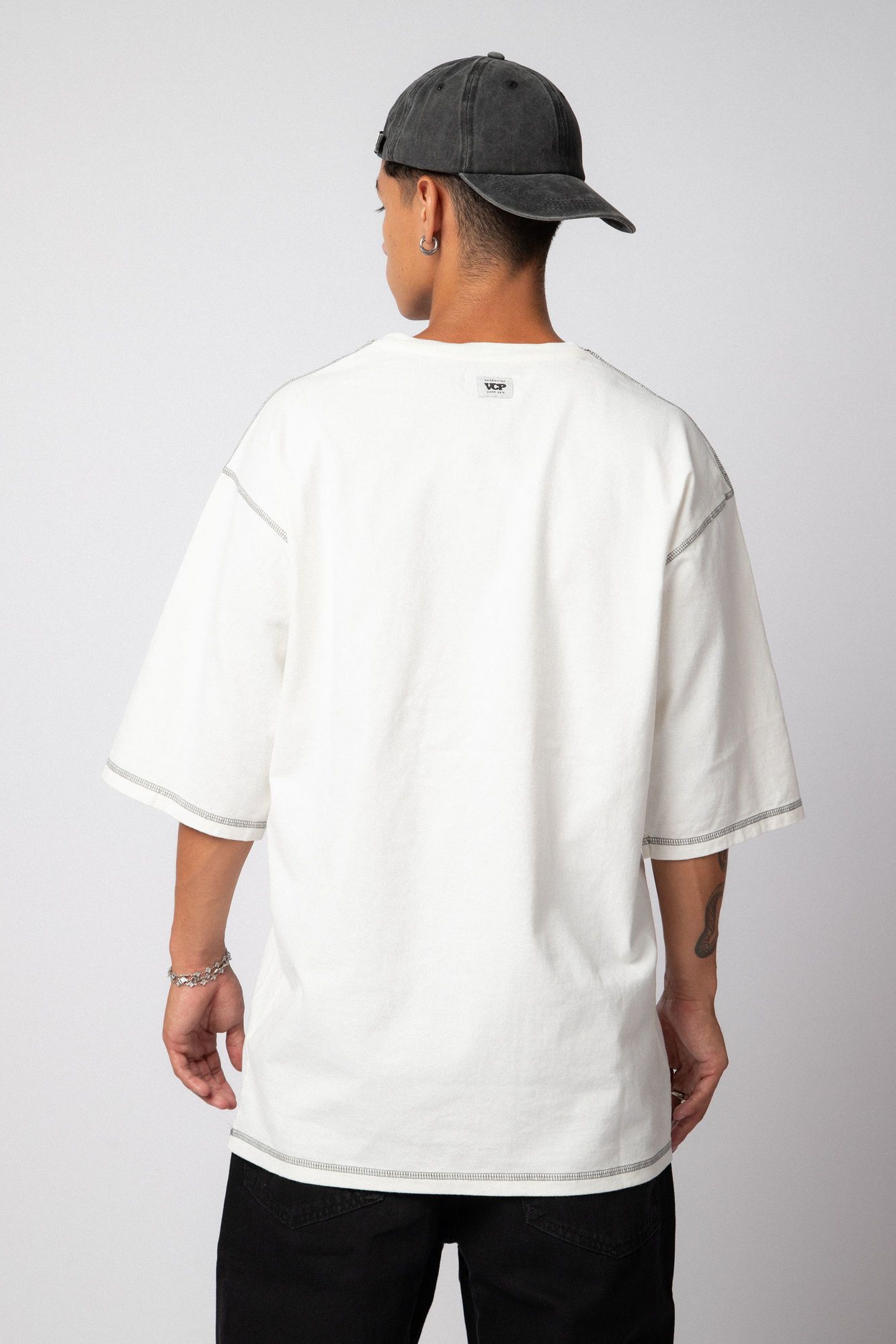 Remera Over Riley