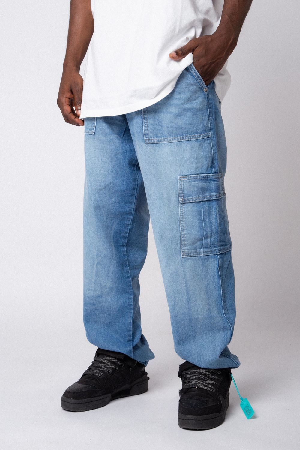 Jean Cargo Volt