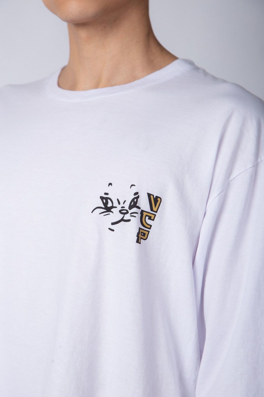 Remera Over Taz Conejo