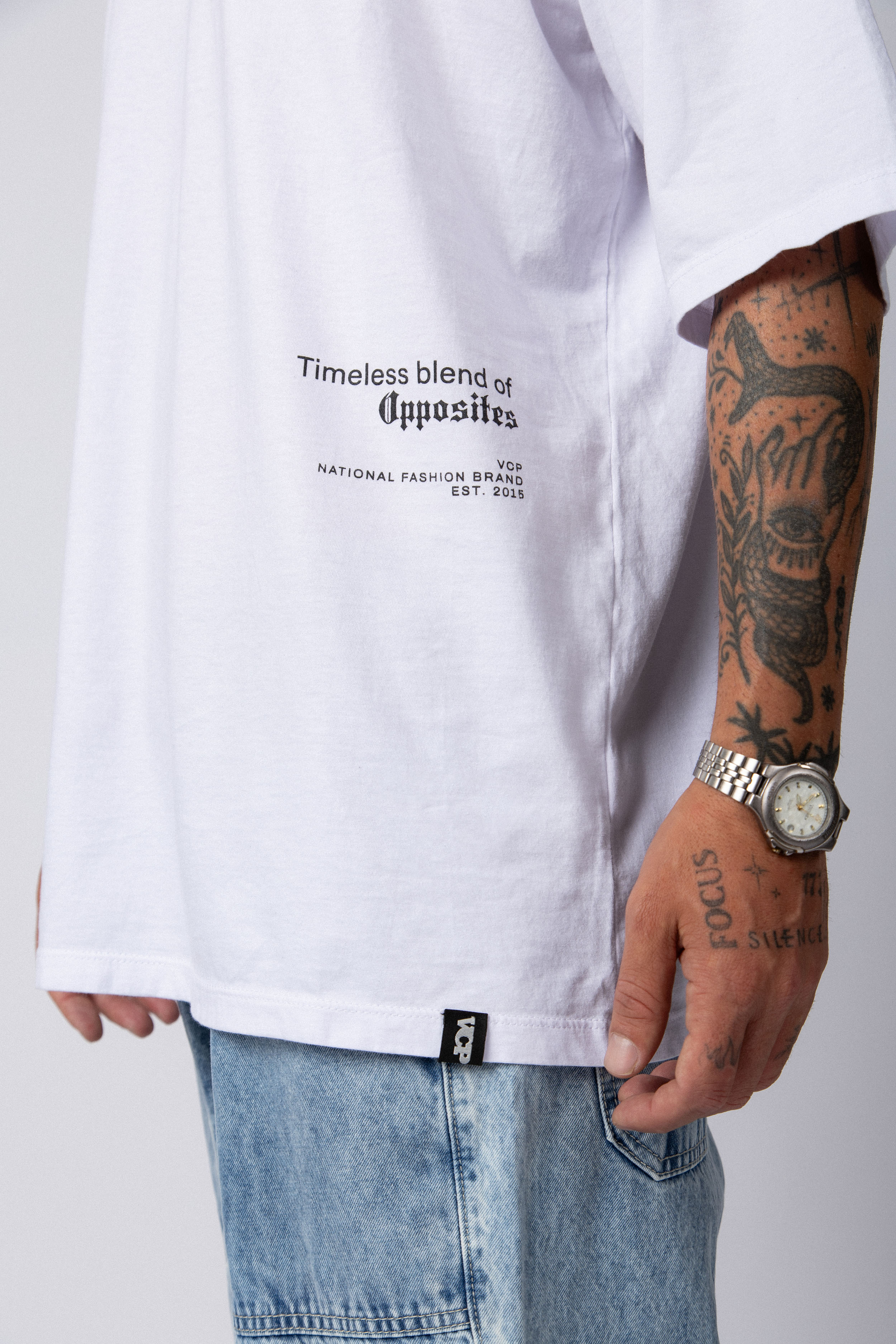 Remera Over Taz Blend