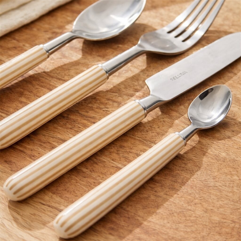 Set 24 piezas cubiertos mango rayas beige 