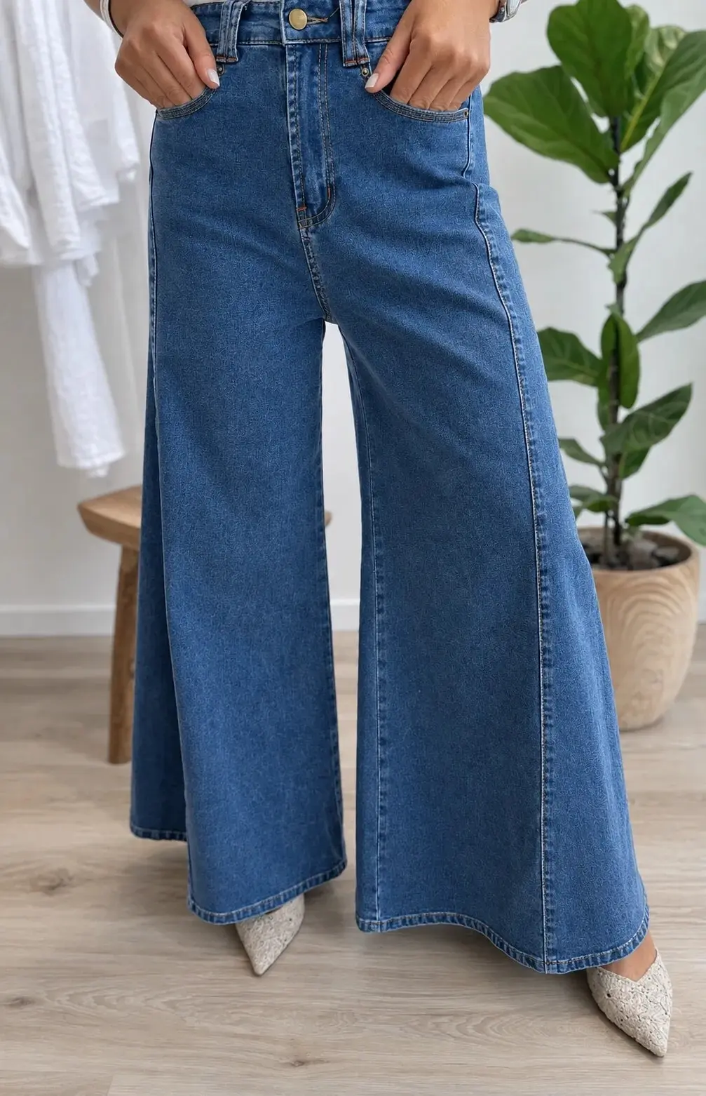 Jean Ibiza
